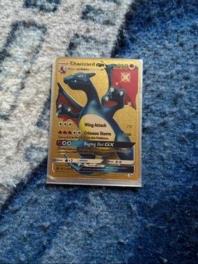 Charizard GX Gold Holo Pokémon Card